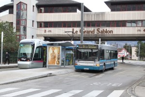 Et à l'autre extrémité, terminus Grand Sablon, en correspondance directe avec le tramway B (24/12/2011) © Sylvain Blanchard