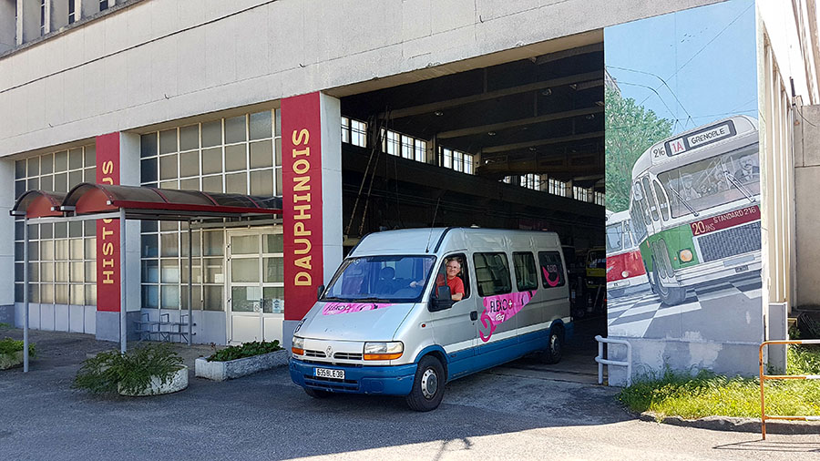 Le n° 1019 à son arrivée à l'Histo Bus Dauphinois le 17 mai 2017