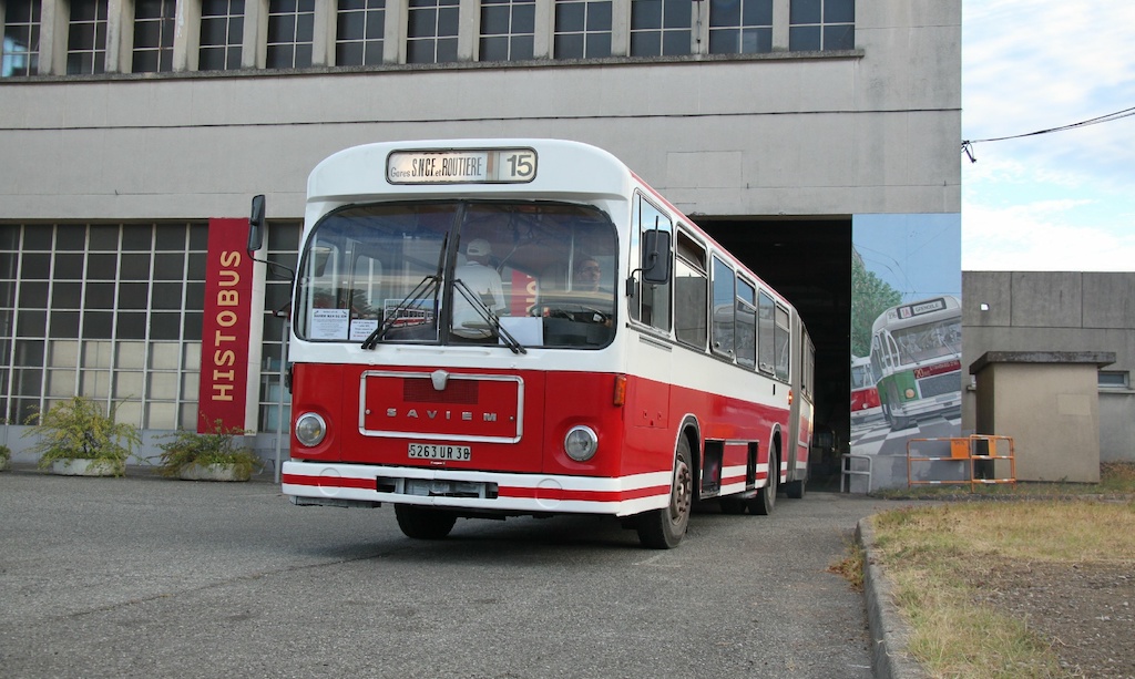 SG220